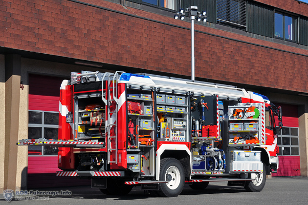 AT dritte Generation: Einer der ersten Rüstwagen der AT-3-Baureihe konnte an die FF Erlangen ausgeliefert werden.
