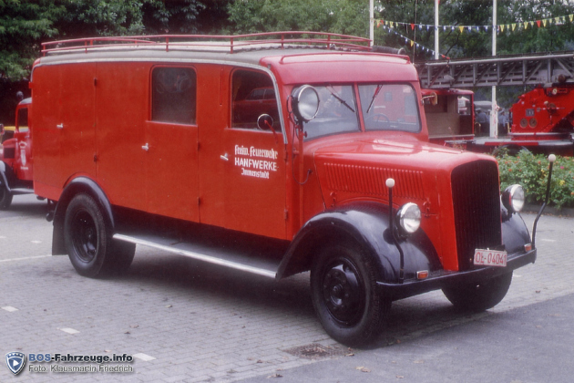 Beste Stellmacherarbeit zeigt der aus einem 1948er Pritschen-LKW entstandene Aufbau dieses LF 8.