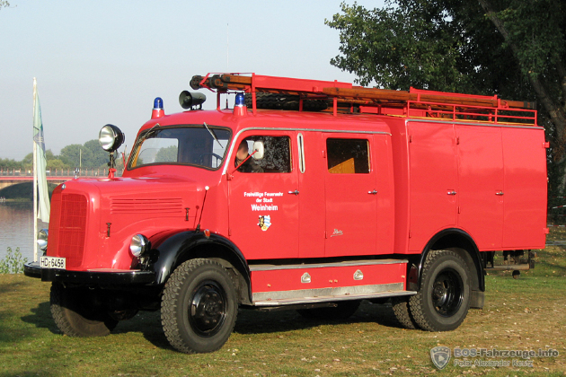 "Schaukel-LF 16-TS" noch mit Kabine in Holz-Stahlblech-Kombination ...